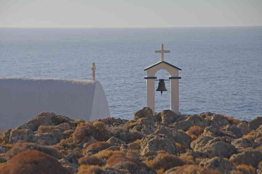 L’église de Timios Stavros (Σταυρός) (Τίμιος Σταυρός) (Τιμιος Σταυρος) entre Loutro (Λουτρό) et Sfakia (Σφακιά).
