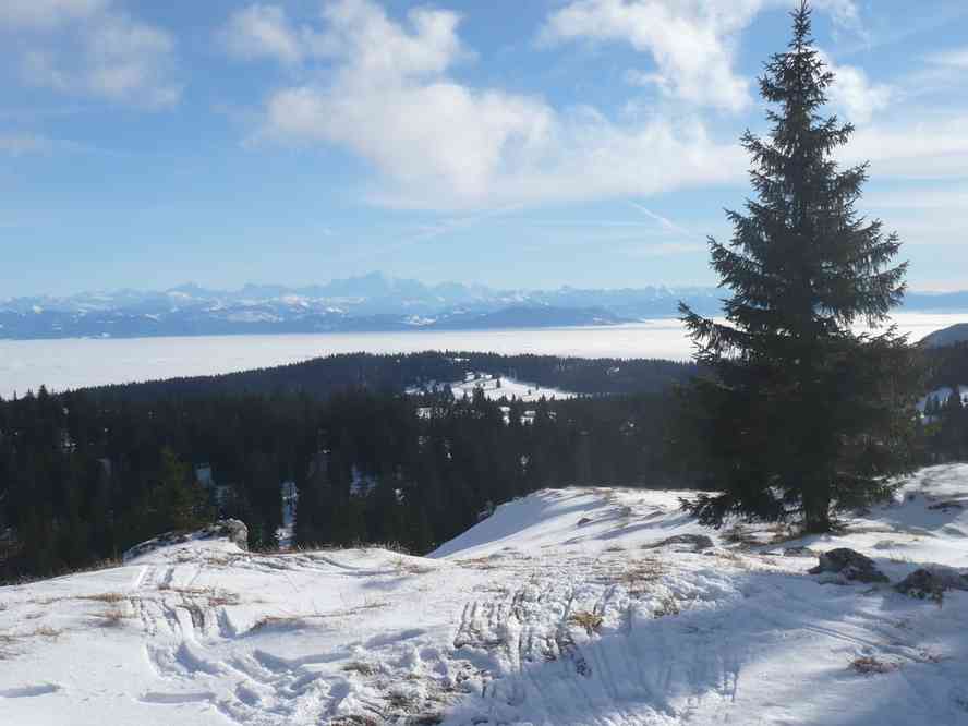 Le mont Blanc vue d’un sommet secondaire du Noirmont. Le mercredi 29 décembre 2010