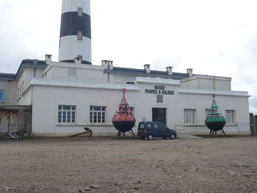 Entrée du musée des phares et balises. Le samedi 3 avril 2010