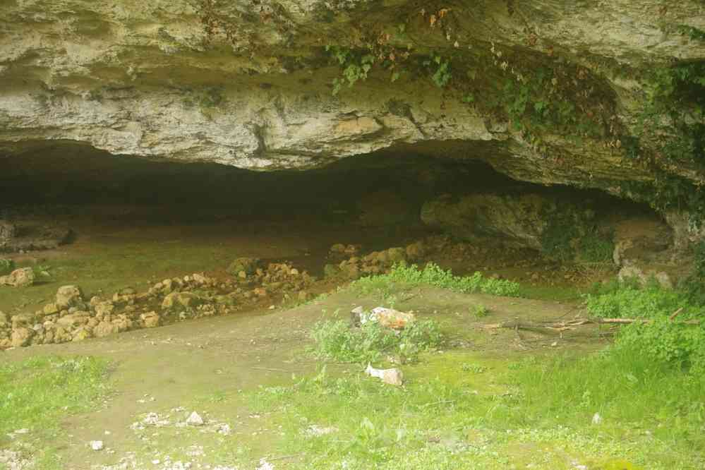 Caverne près de Cajarc. Le samedi 15 avril 2017