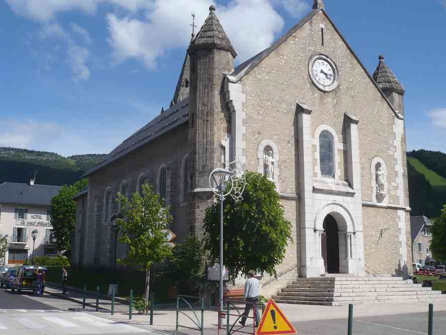 L’église de Lans-en-Vercors. Le dimanche 5 juin 2011