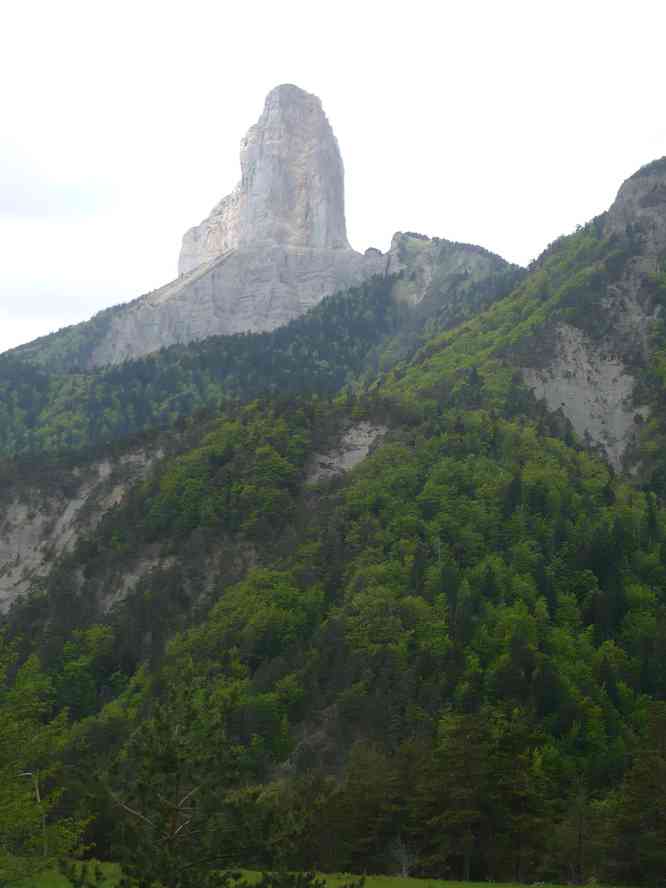 Le mont Aiguille. Le dimanche 20 mai 2012
